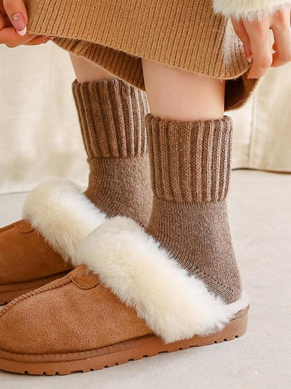 Everea Mid-Calf Fall Socks